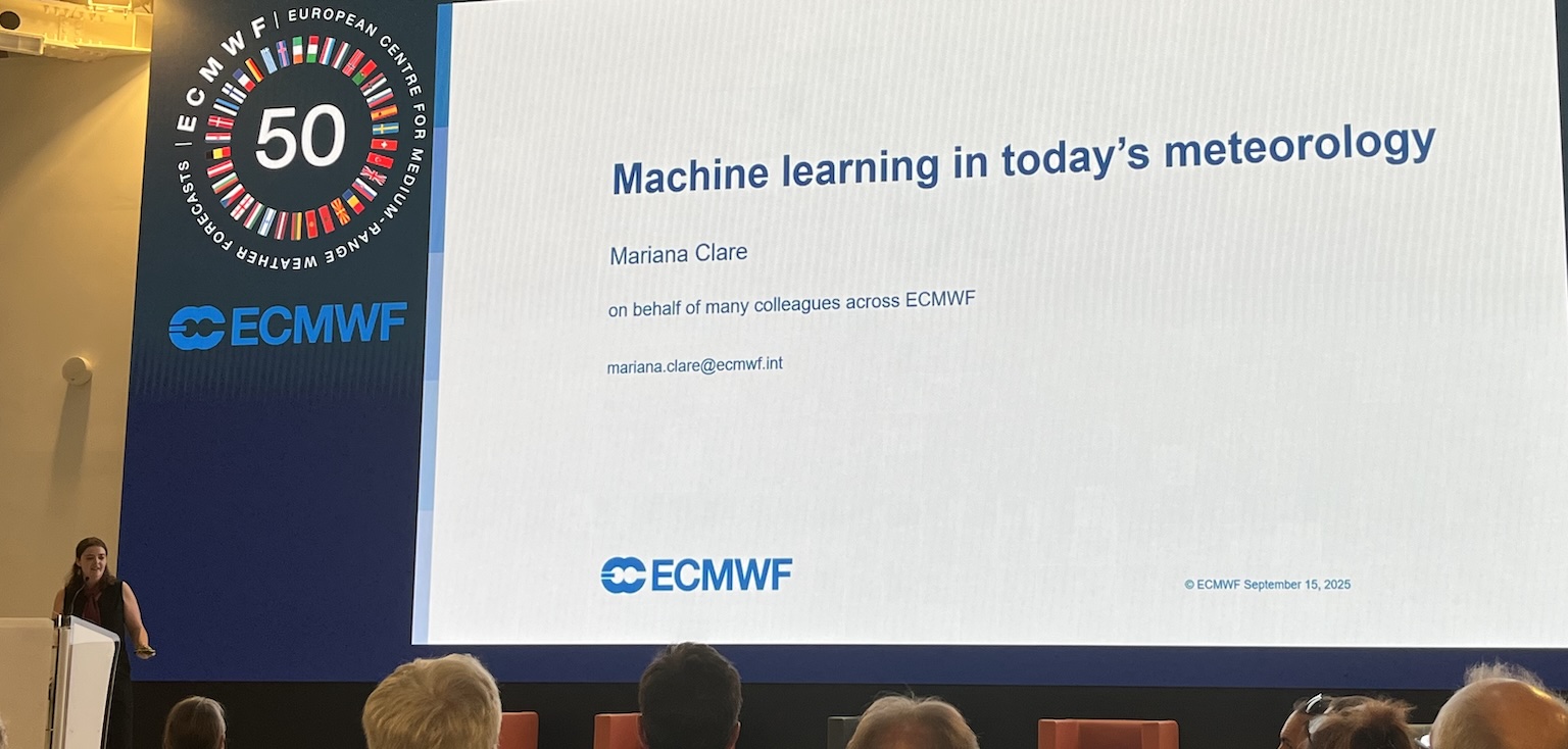 Presentation of current research on AI-assisted forecasting